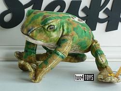 Steiff 056536 NATIONAL GEOGRAPHIC FROGGY FROG 2020